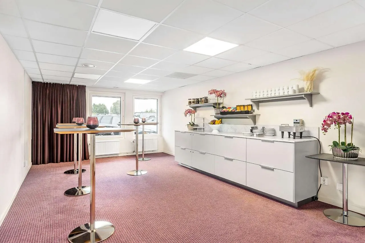 Best Western Plus Park Airport Hotel Arlanda 4*,